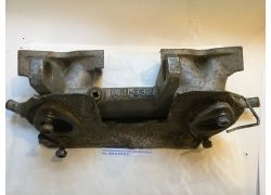 Intake manifold Datsun original for 2 x SU