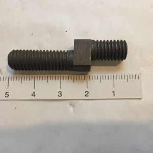 R-Mutkavaarnaruuvi, yksi ruuvi siirtää 4 mm